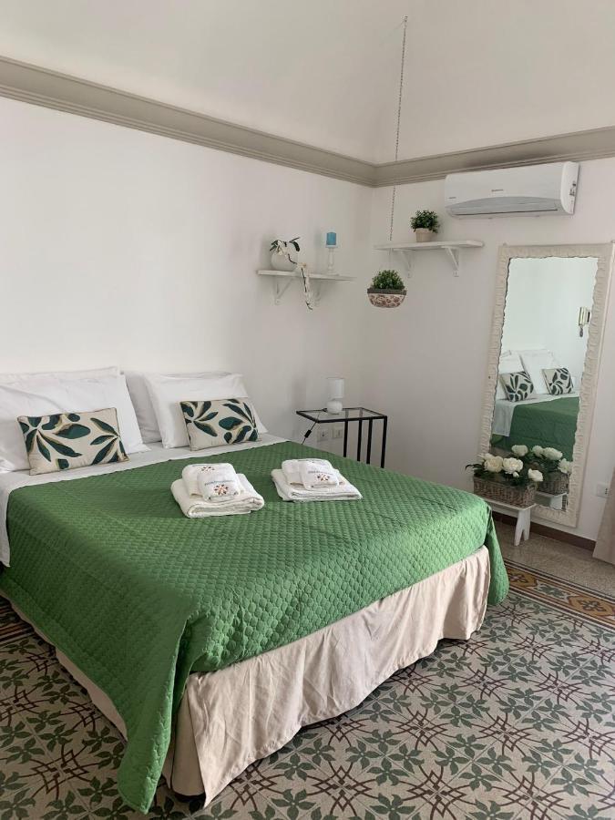 Appartement Fiori D'Arancio à Terrasini Extérieur photo